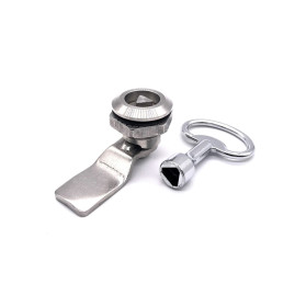 Ключ трехгранный к замку