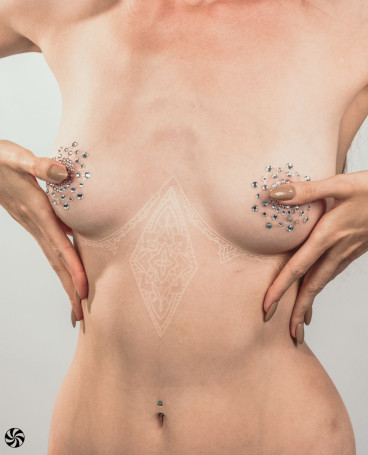 Наклейки на грудь Rowland - Артикул 219952