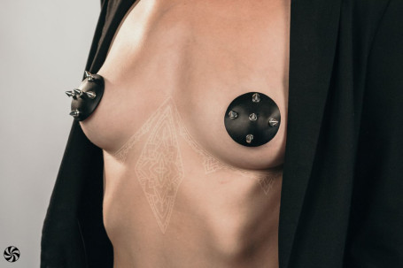 Черные пэстисы с шипами Royce - Артикул 220052